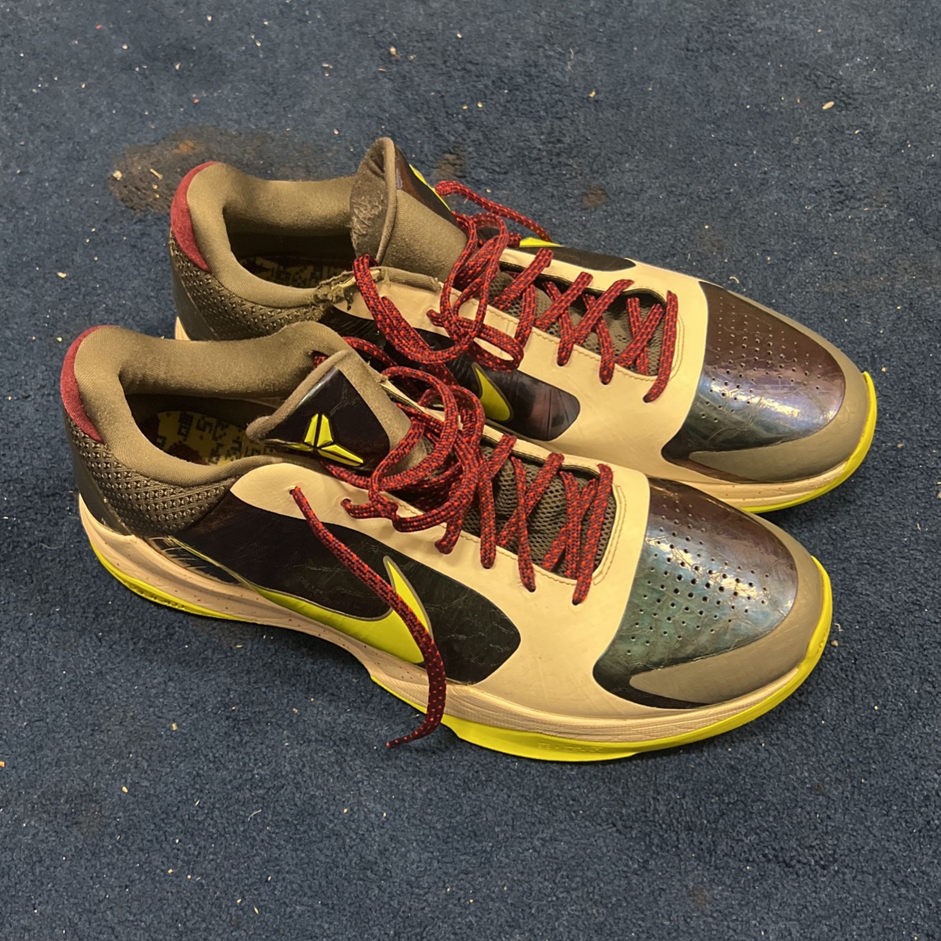 Kobe CHAOS Protros Size 15