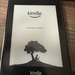 Kindle Paperwhite (10th Generation) 