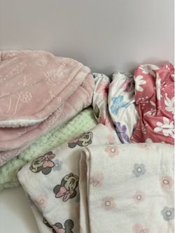 Newborn bedding