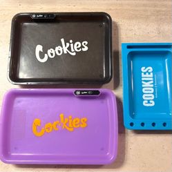 Three cookies treys