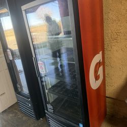 Gatorade Cooler  Open For Trades 