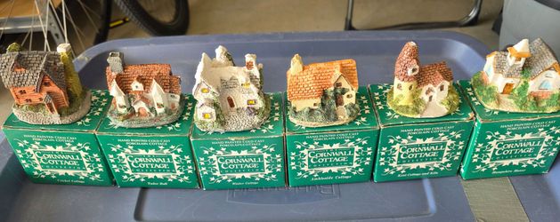 CORNWELL COTTAGE COLLECTION