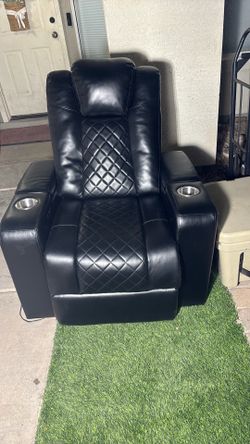 Valencia Tuscany power reclining chair