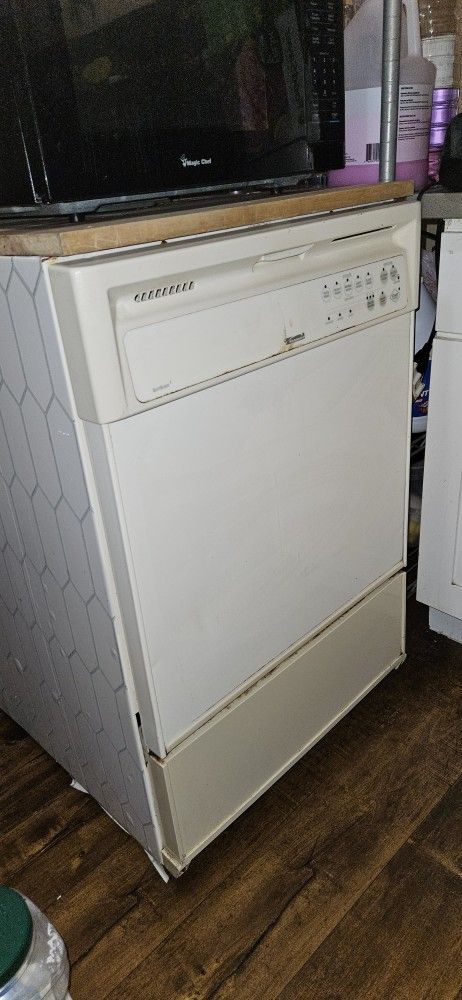 Kenmore Full Size Portable Dishwasher With Faucet Connector