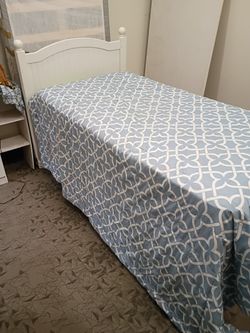 Beds, Mattresses, Box Springs, Frames, Rails 