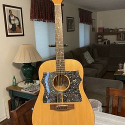 Jazmin Guitar 
