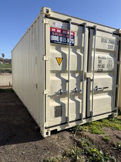 New 20 Foot Shipping Containers Out of Wildomar!