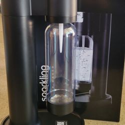 Sparkling Water Maker-  New Never Used 