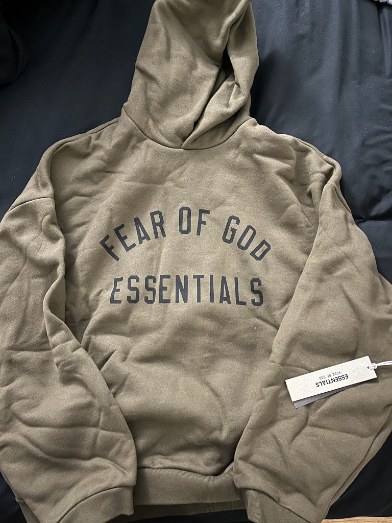 FEAR OF GOD ESSENTIALS FLEECE HOODIE & SWEATS