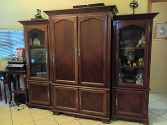 Free Entertainment center