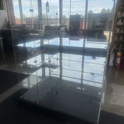 $150 Retail Glass Display 