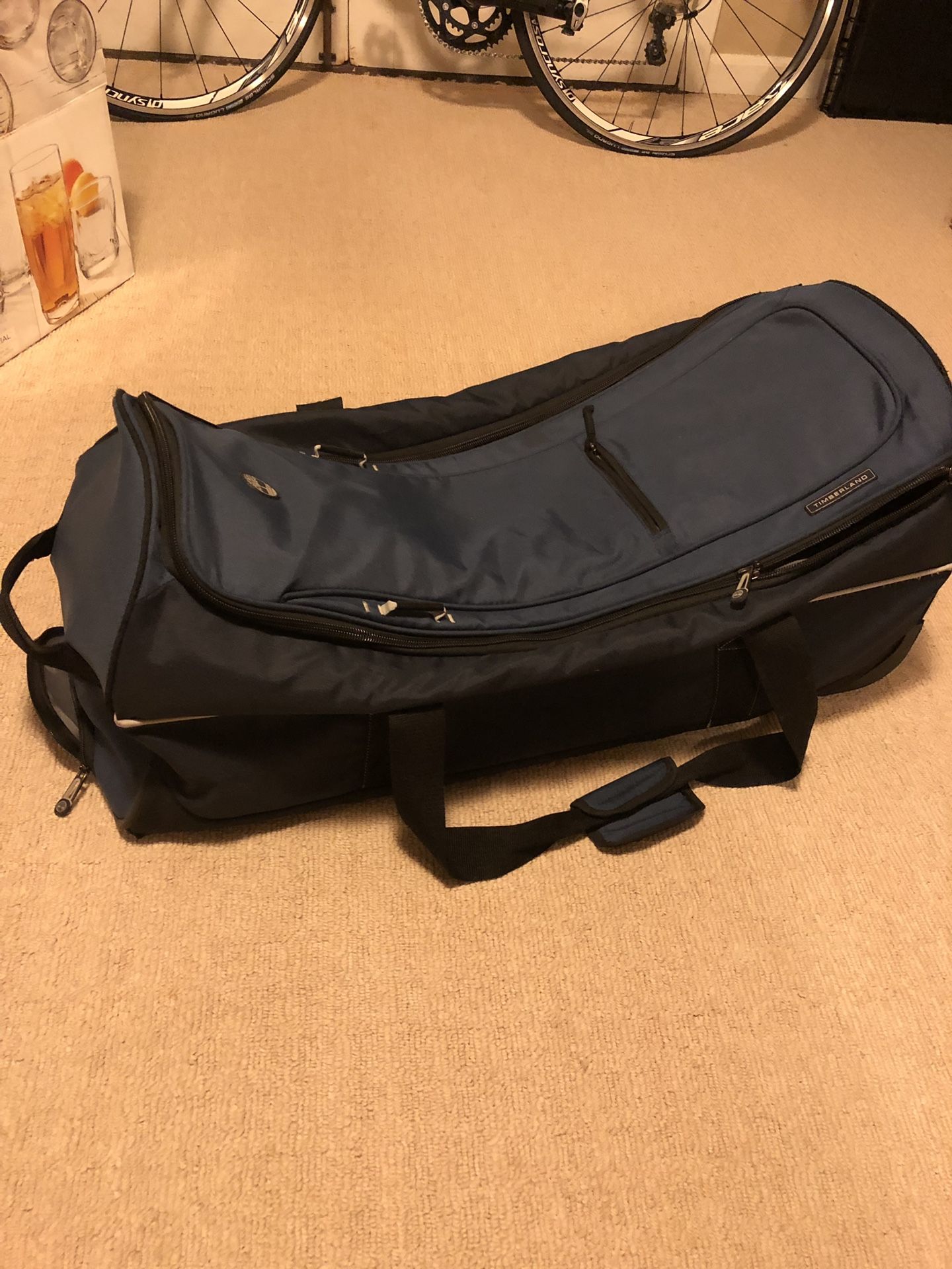 Timberland duffle bag with wheel