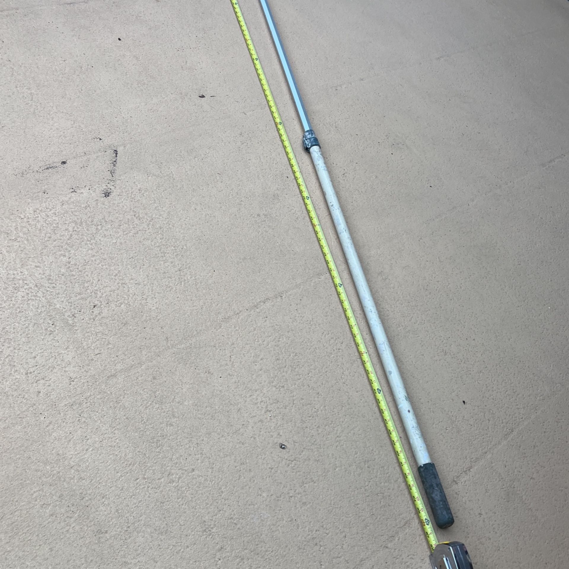 Paint stick Wooster extend the pole 4 to 8 feet pin lock
