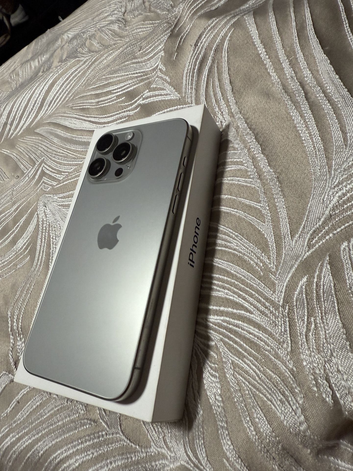 IPhone 15 Pro Max