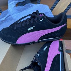 Pumas Junior’s Size: 5 & 7