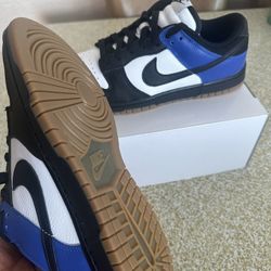 Nike Dunks Size 8.5