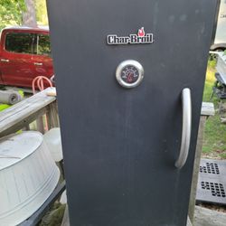 Charbroil Smoker 