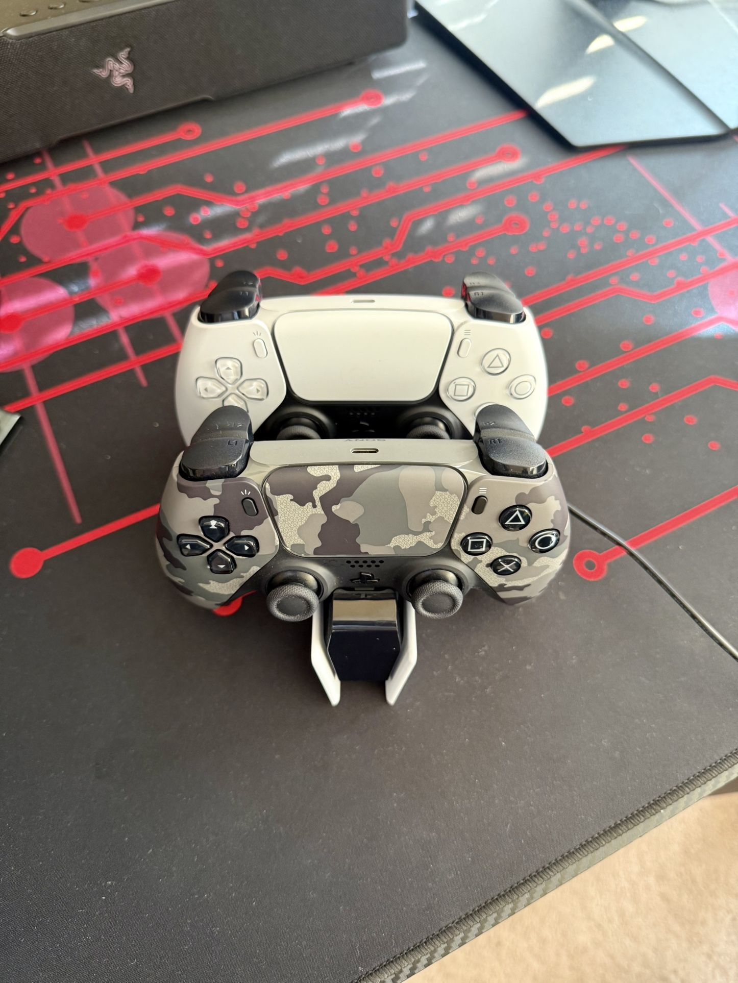 2 PS5 Controllers with PS charging station