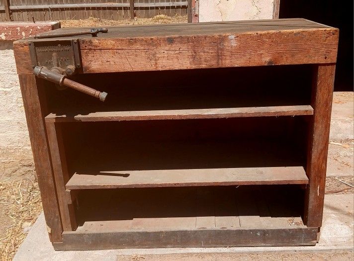 WORK BENCH