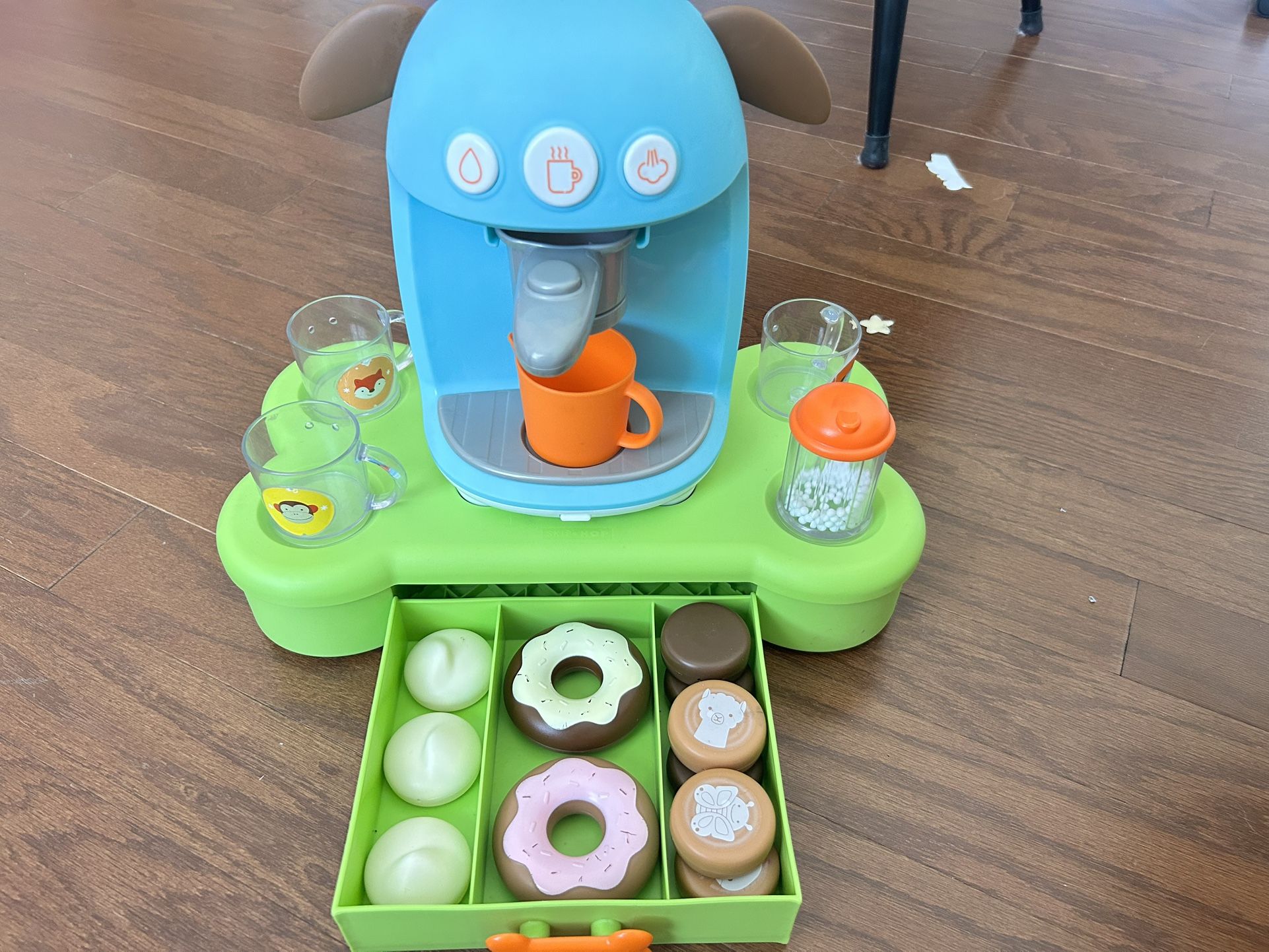 Skip Hop Zoo Bark-ista Café Game Playset
