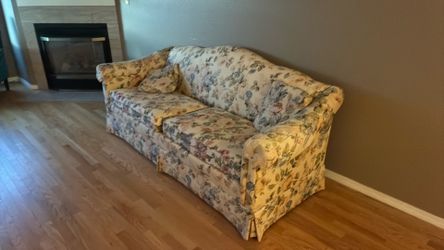 Free Ugly Couch