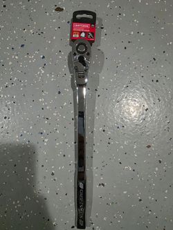 CRAFTSMAN 72 -Tooth 1/2-in Drive Full polish Handle Flexible Head Ratchet