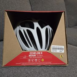Specialized Echelon II
Size: Medium
Color: Matte White
