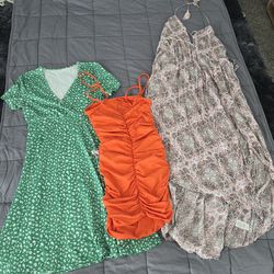 Summer dresses Size small