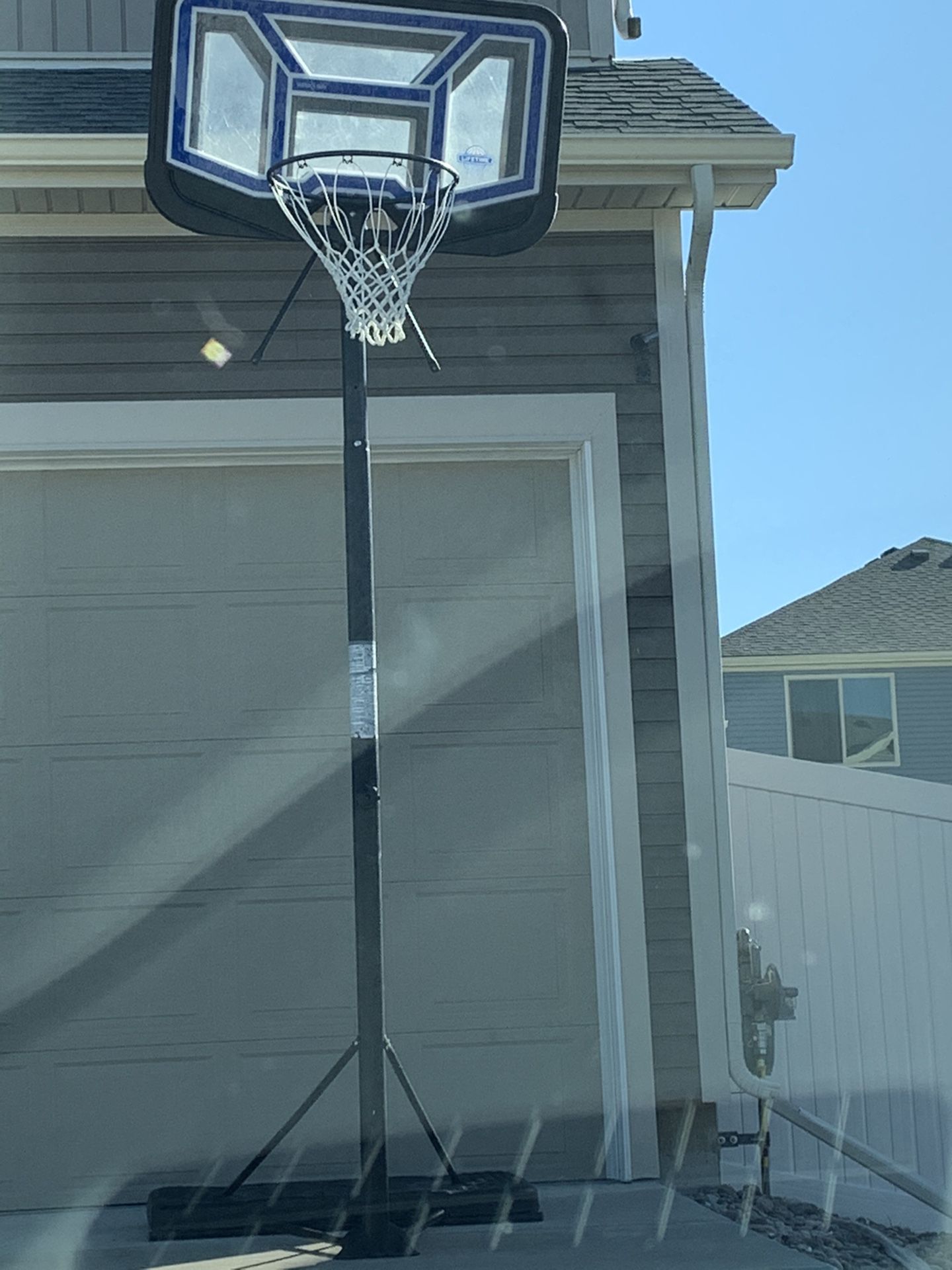 Free basketball hoop