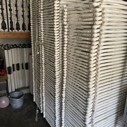 Chairs /tables 