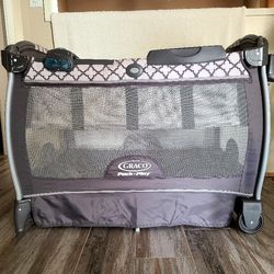 ***Make Offer***Baby Items : Pack N Play, Swing, Portable Bassinet, Play Mat