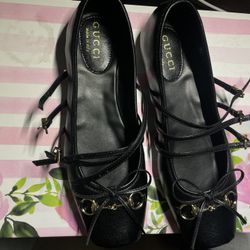 Gucci Flats 