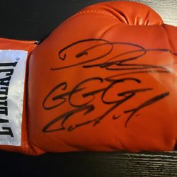 GENNADY "GGG" GOLOVKIN VS DAVID LEMIEUX AUTOGRAPHED GLOVE!