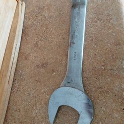 SUPERRENCH 1 11/16  MADE IN THE USA WILLIAMS SUPERRENCH 