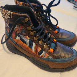 Inkkas Hiking Boots