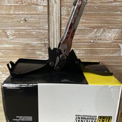 NEW! OER Horseshoe AT Automatic Shifter Assembly 1 Chevrolet Camaro   Brand new! Never used on my Camaro and purchased directly from OER. Plea