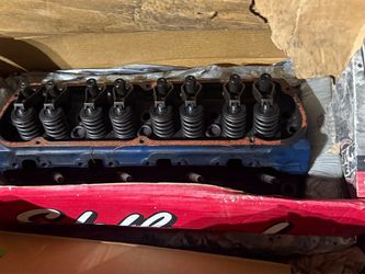 298 Motor Ford Engine Cylinder A pair of Head with Valve Train