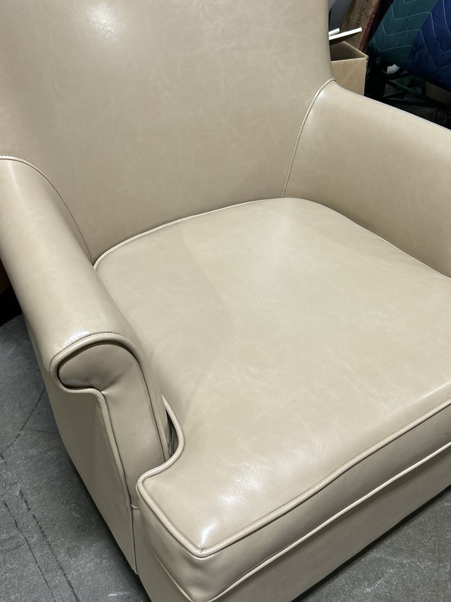 Arm chair Leathre