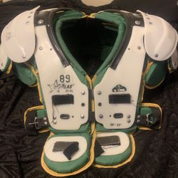 Adult Football Shoulder Pads 20”-21”