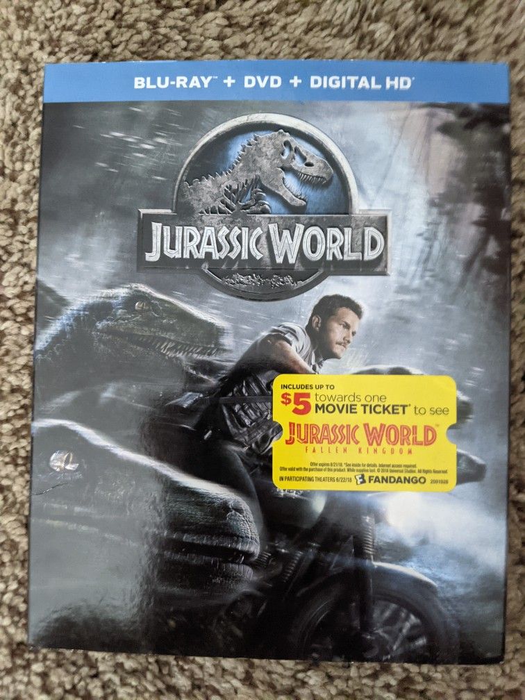 BRAND NEW Jurassic World Blu-Ray + DVD