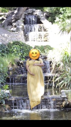 Maternity dress