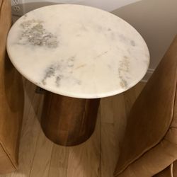 Side Tables 
