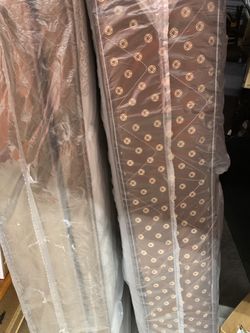 New queen mattress for sale💰💰