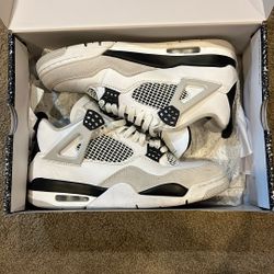 Jordan 4 Military Black