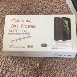iPhone 11 Pro Max Charging Case