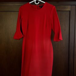 Dress Red, Banana Republic