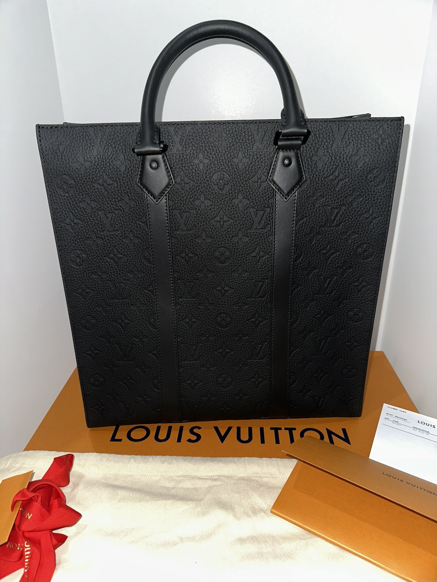 Black Louis Vuitton Sac Plat NV Tote/Purse/Bag