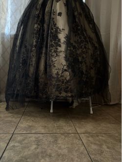 Black quince dress