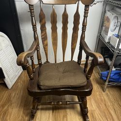 Big Rocking Chair 