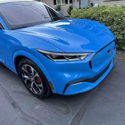2021 Ford Mustang Mach-E